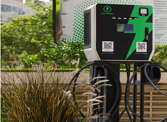 Fast chargers for electric four-wheelers